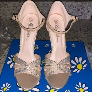 💚Sparkly Platform Heels